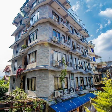 Silver Sky Hotel Pokhara Kültér fotó