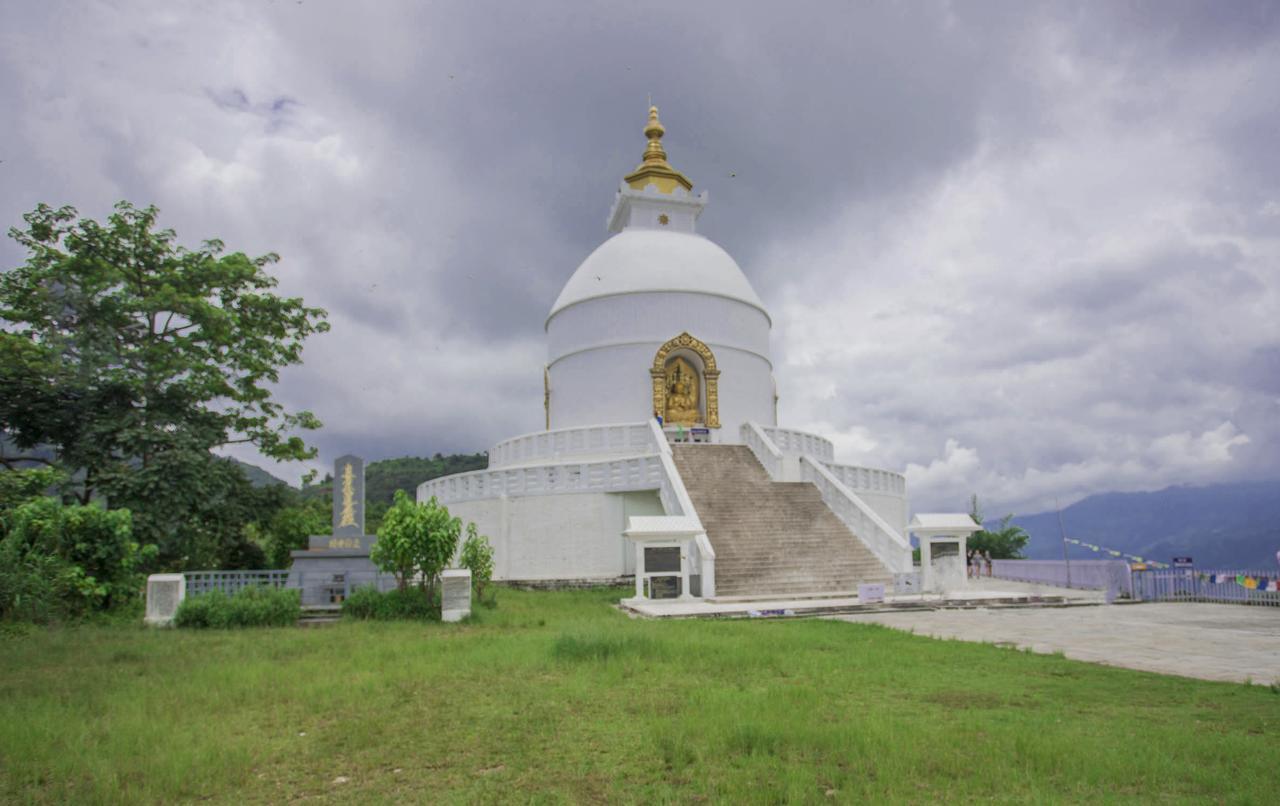 Silver Sky Hotel Pokhara Kültér fotó