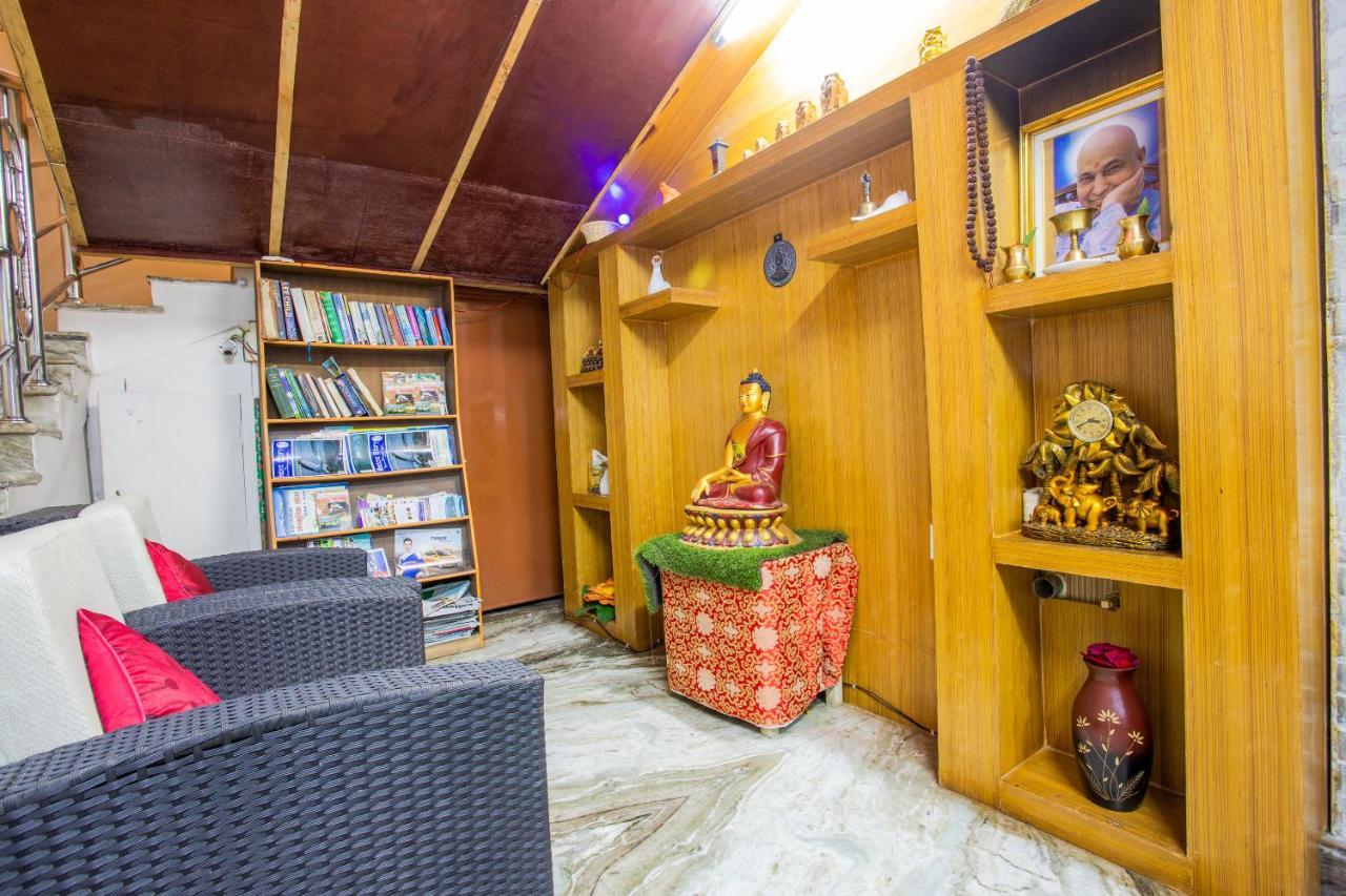 Silver Sky Hotel Pokhara Kültér fotó