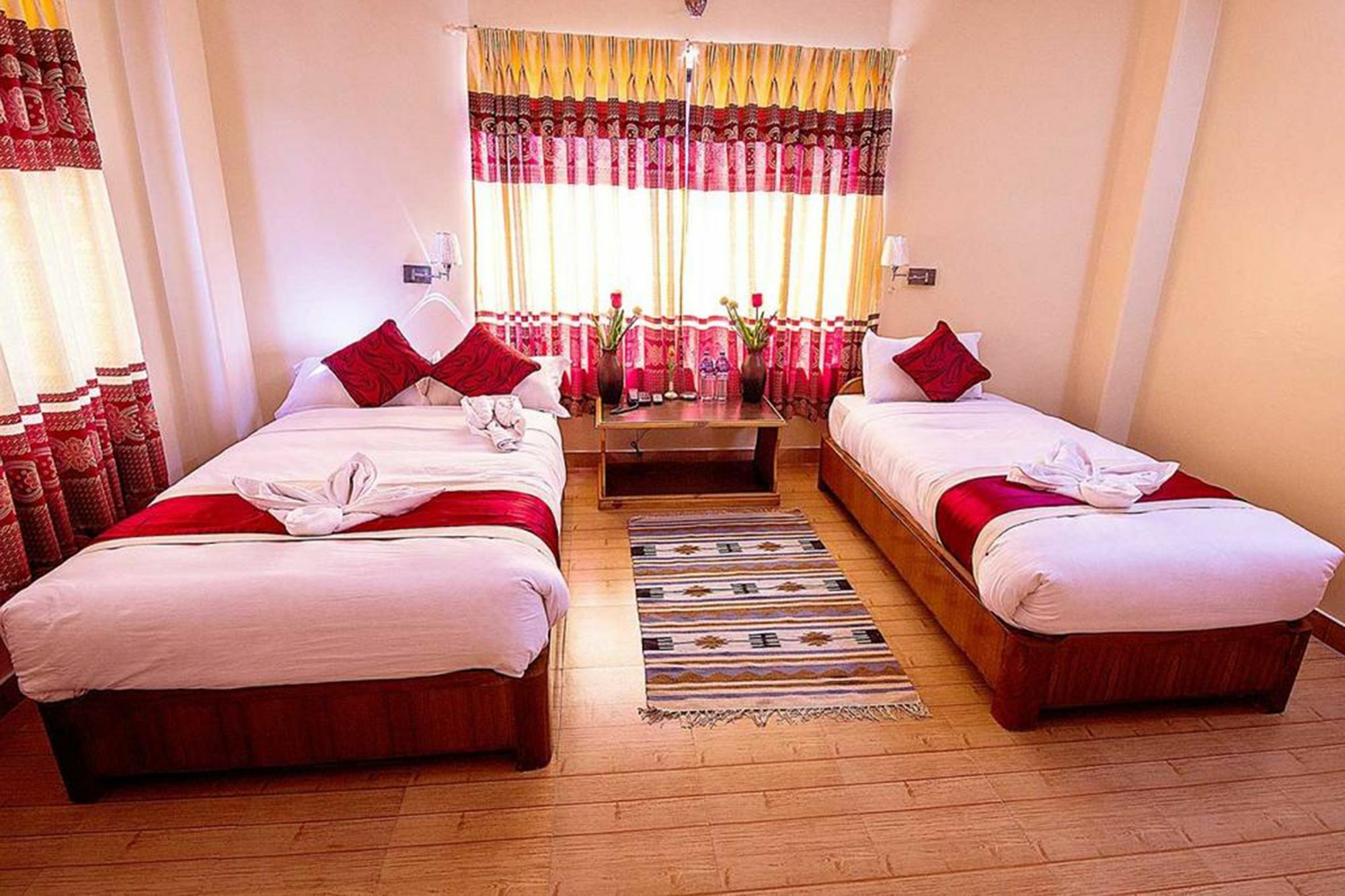 Silver Sky Hotel Pokhara Kültér fotó